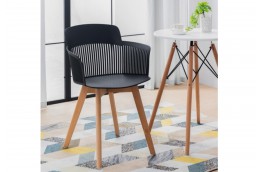 Czarne krzesło z polipropylenu Torre z drewnianymi nogami