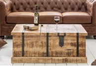Drewniany stolik kawowy ze schowkiem i miejscem na wino Box Mango, drewniany stolik kawowy Box Mango