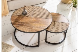 Zestaw dwóch okrągłych stolików z ratanu i drewna mango vienna round