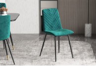  zielone krzesło z aksamitu, krzesła do salonu z aksamitu Samty, krzesła nowoczesne z aksamitu